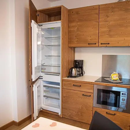 Real Wood Pemont Myholidaylivigno شقة ليفينو